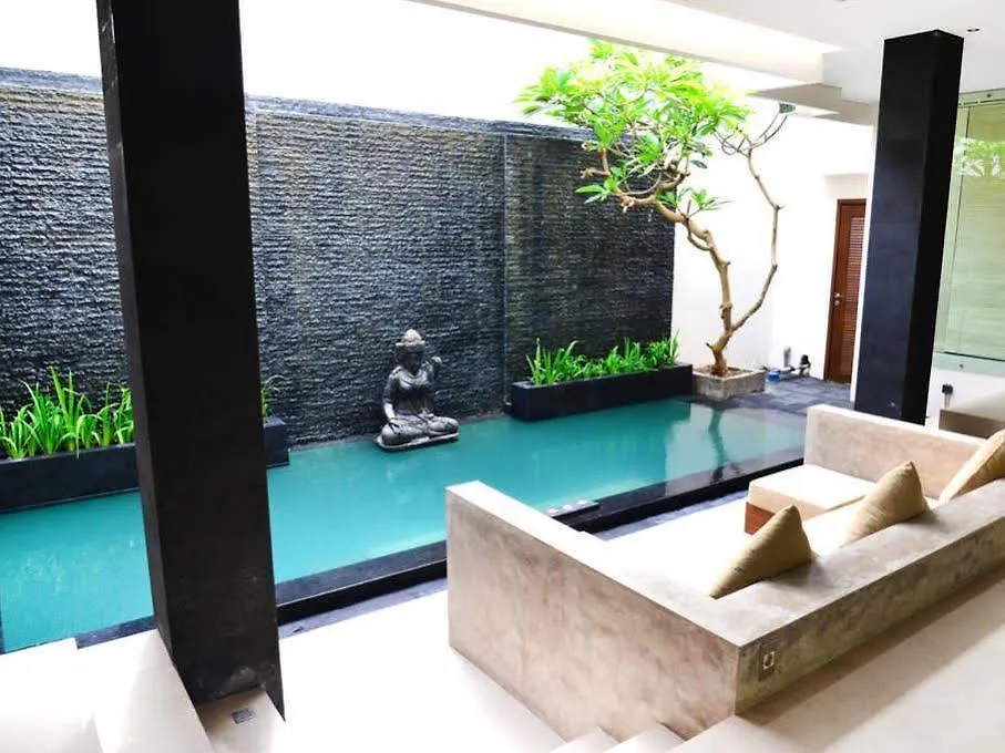 Villa Tentrem Legian 0*, Legian (Bali)